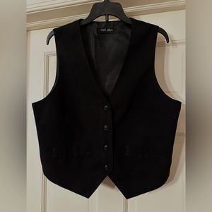 Black Vest Neil Allyn Size Womans S